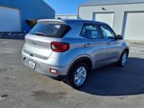 Used 2024 Hyundai Venue SE image 6