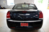 Used 2017 Chrysler 300 C image 5