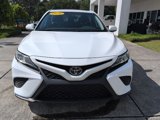 Used 2020 Toyota Camry image 2