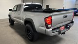 Used 2018 Toyota Tacoma TRD Off-Road image 5