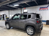 Used 2016 Jeep Renegade Latitude image 4