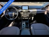 New 2022 Ford Escape SE w/ SE Sport Appearance Package image 5