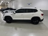 Certified 2023 Volkswagen Taos SE w/ Panoramic Sunroof Package image 5