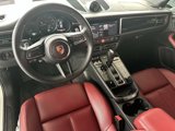 Used 2024 Porsche Macan image 4