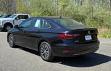 Used 2019 Volkswagen Jetta SEL image 2