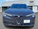 Used 2023 Alfa Romeo Stelvio Ti image 2