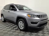 Used 2018 Jeep Compass Sport image 4