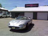 Used 2001 Jaguar XK8 Convertible image 2