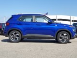 Used 2024 Hyundai Venue SEL image 4