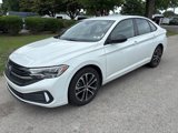 Used 2024 Volkswagen Jetta Sport image 3