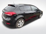 Used 2016 Kia Forte LX image 6