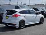 Used 2017 Ford Focus ST image 3