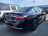 Used 2017 Honda Accord Touring image 3