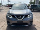 Used 2015 Nissan Rogue SV image 2