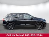 Used 2022 Volkswagen Tiguan SE image 3