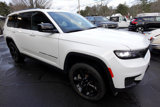 Used 2022 Jeep Grand Cherokee L Laredo image 4