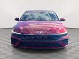 Used 2025 Hyundai Elantra SEL image 2