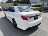 Used 2014 Toyota Camry SE image 4