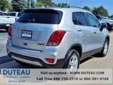 Used 2022 Chevrolet Trax LT w/ LT Convenience Package image 4