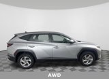 Certified 2023 Hyundai Tucson SE image 2