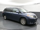 Used 2013 Toyota Sienna XLE image 2