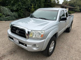 Used 2005 Toyota Tacoma PreRunner image 2