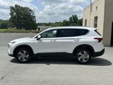 Used 2023 Hyundai Santa Fe SEL image 3