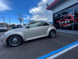 Used 2013 Volkswagen Beetle 2.5 image 2