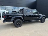 Used 2022 Jeep Gladiator Sport image 3