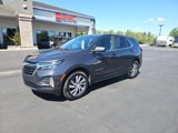 Used 2023 Chevrolet Equinox LT image 2