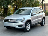 Used 2016 Volkswagen Tiguan S image 6