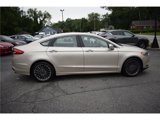 Used 2017 Ford Fusion SE w/ Fusion SE Technology Package image 4