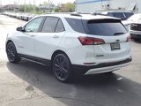 Used 2022 Chevrolet Equinox RS image 3