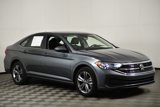 Used 2024 Volkswagen Jetta SE image 2