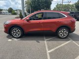 Used 2020 Ford Escape Titanium image 4