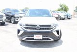 Used 2022 Volkswagen Taos SEL w/ Panoramic Sunroof Package image 2