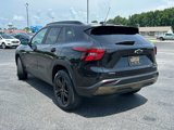 Used 2025 Chevrolet Trax ACTIV w/ Driver Confidence Package image 2