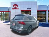 Used 2022 Volkswagen Tiguan SE image 3