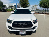 Used 2018 Toyota Tacoma SR5 image 2
