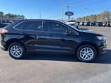 Used 2022 Ford Edge SEL w/ Convenience Package image 2