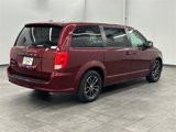 Used 2018 Dodge Grand Caravan SXT w/ Driver Convenience Group image 2