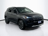 Used 2022 Jeep Compass Limited image 2