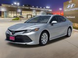Used 2020 Toyota Camry LE image 3