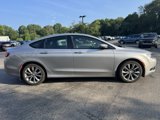 Used 2015 Chrysler 200 S w/ Comfort Group image 2