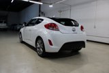 Used 2016 Hyundai Veloster image 4