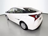 Used 2020 Toyota Prius L Eco image 5