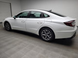Used 2020 Hyundai Sonata SEL w/ Convenience + Sunroof Package image 3