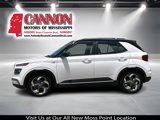 Used 2023 Hyundai Venue Limited image 2