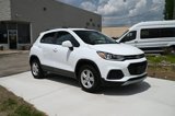 Used 2022 Chevrolet Trax LT w/ LT Convenience Package image 3