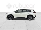 Used 2023 Nissan Rogue SV image 2